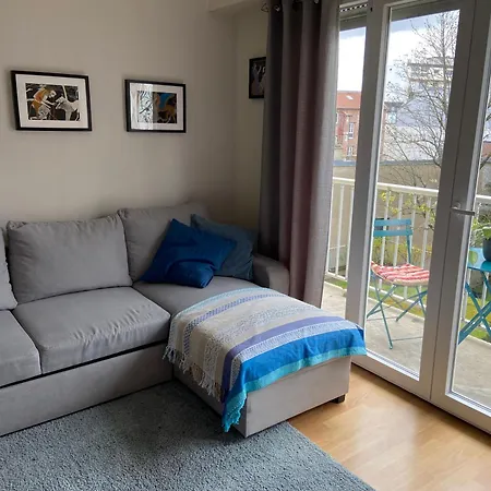 Apartamento Joli Lumineux Suresnes